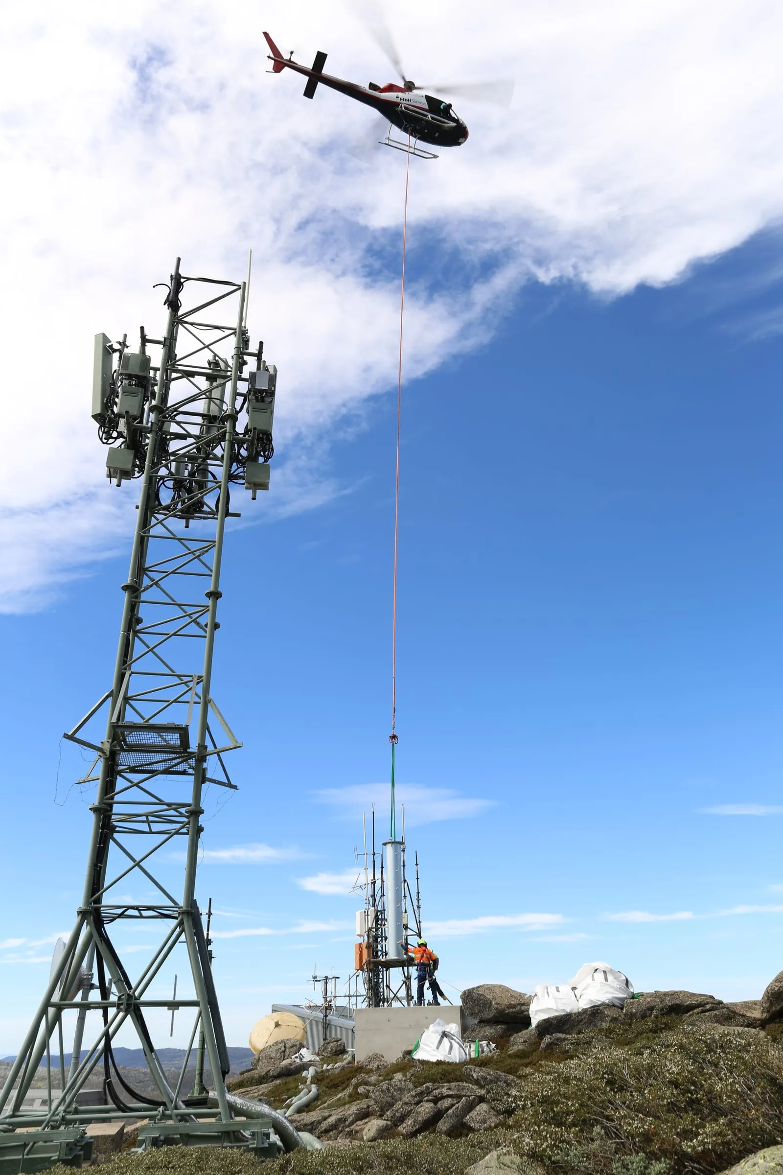 Splendid Constructions project — telecommunications infrastructure 4
